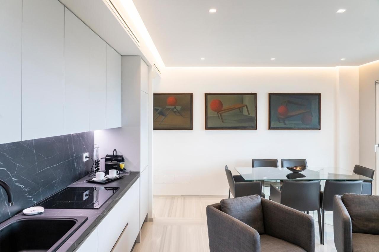 Апартаменты Gentile 46 Luxury Accomodation Бари Экстерьер фото
