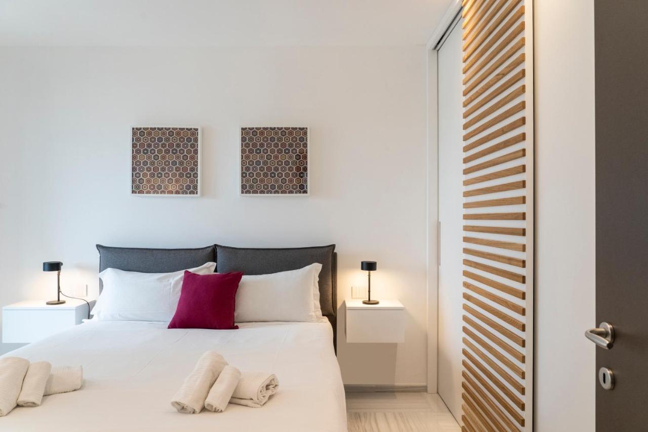 Апартаменты Gentile 46 Luxury Accomodation Бари Экстерьер фото